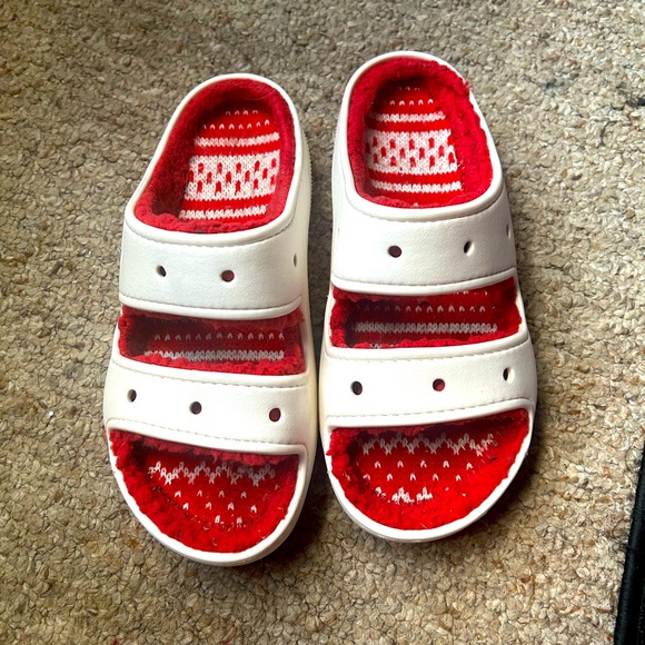 Crosc size 7 - Picture 1 of 4